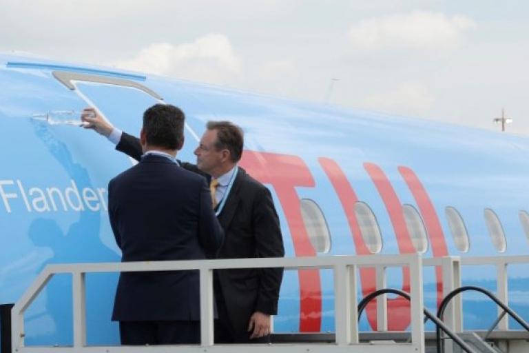 Teaser image for Flanders, het nieuwste toestel van TUI fly officieel ingehuldigd door Bart de Wever op Antwerp Airport 
